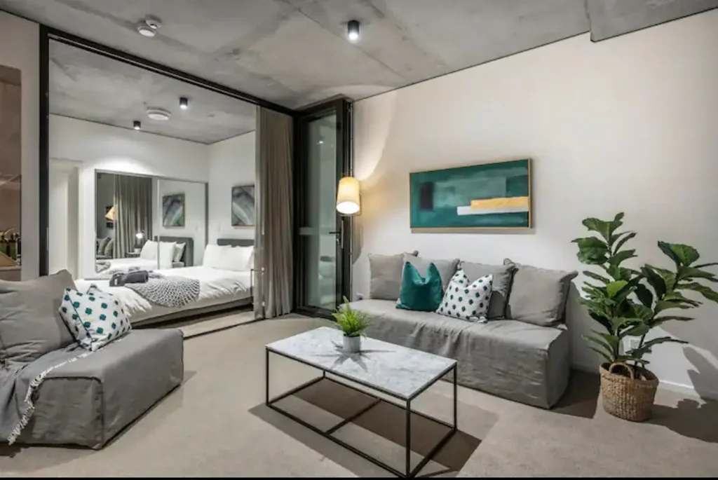 Fully Furnished One-Bedroom Apartment in the Heart of Kingston