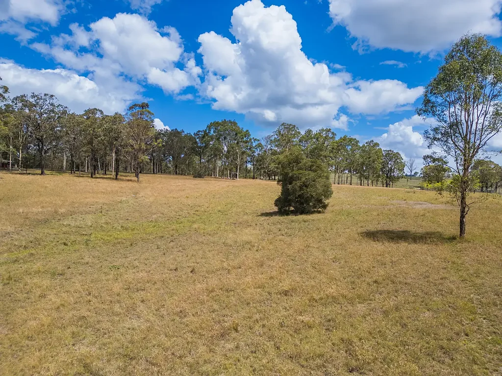 582 Wallarobba-Brookfield Road, Wallarobba, NSW 2420