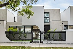 1C Cambridge Street, Brighton East