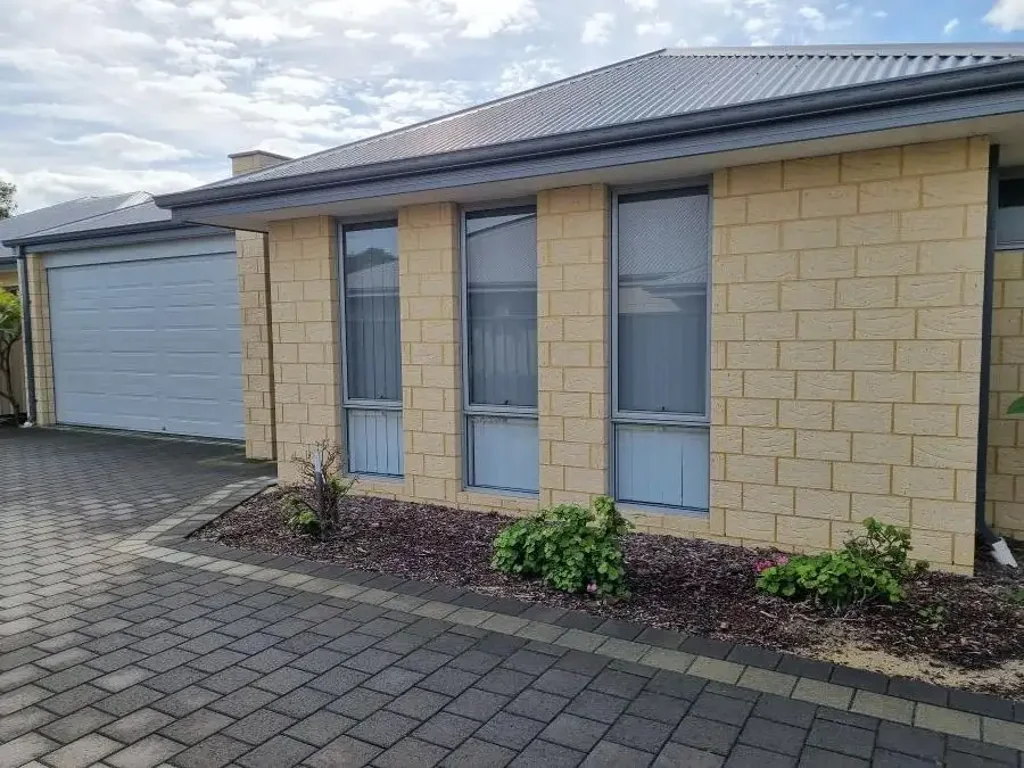 Nice 3-bedroom house in Bentley