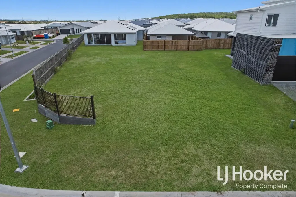 4 Hammersley Road, Yarrabilba, QLD 4207