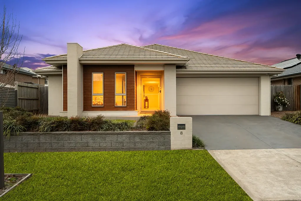 8 Sapphire Way, Forresters Beach, NSW 2260