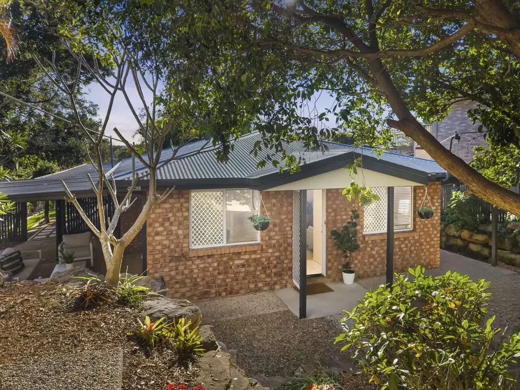 Collingwood Park 4Zimmer Ideal Family Home with all the features on 850m2+