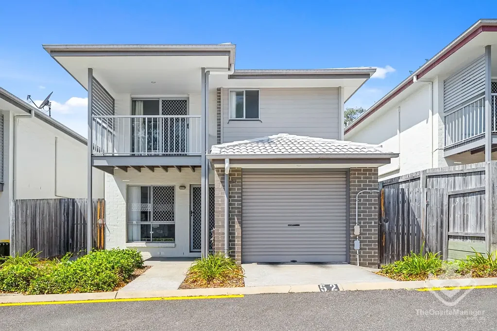 Eight Mile Plains 3Habitaciones Rare Standalone Townhouse | Unmatched Convenience close to Westfield Garden City