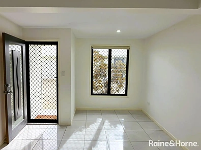 5/130 Miller Street, Bargara, QLD 4670, 2 Bedrooms, 2 Bathrooms, House