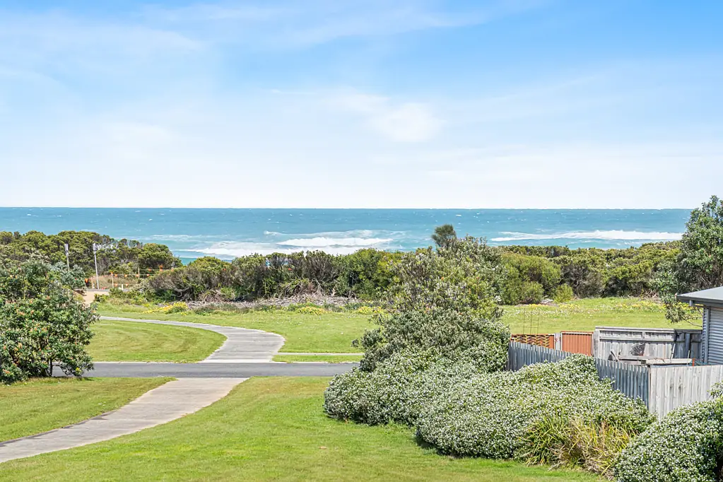 12 Loch Ard Street, Peterborough, VIC 3270