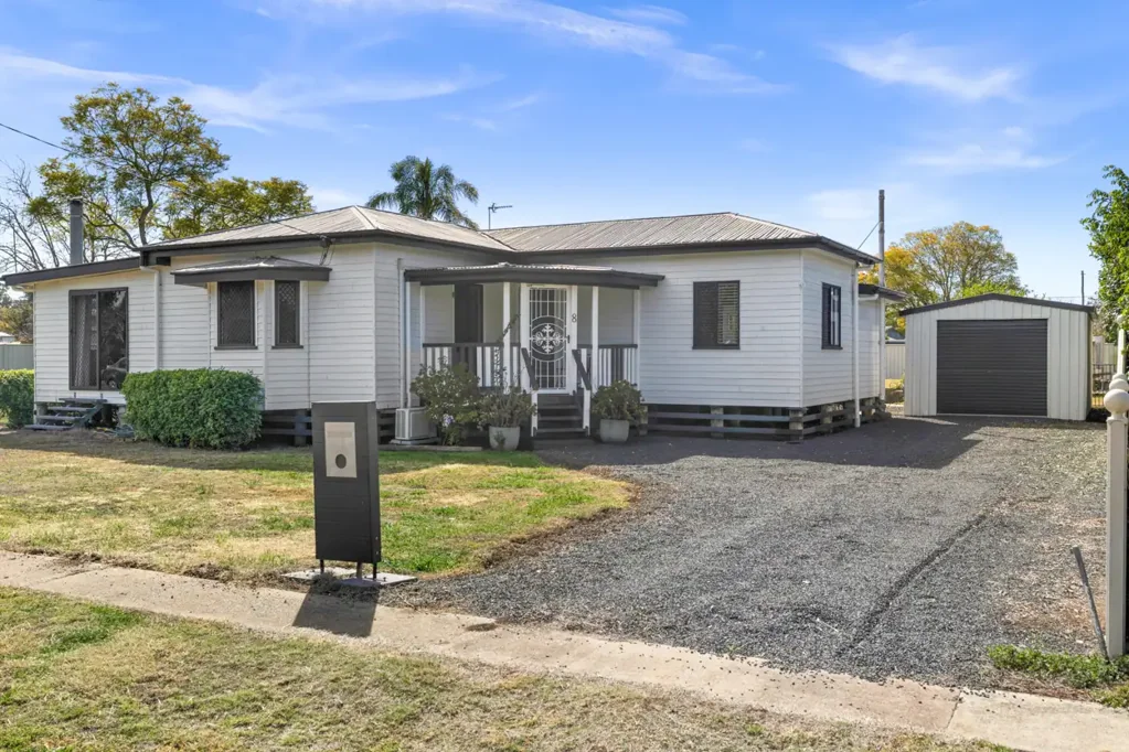 Pittsworth 4બેડરૂમ Move-in Ready with Space to Enjoy!