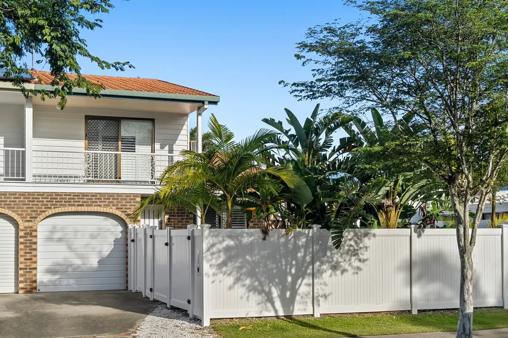 Burleigh Waters 2ਬੈੱਡਰੂਮ Off Market Opportunity