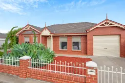 1/25 Russ Avenue, Seaton