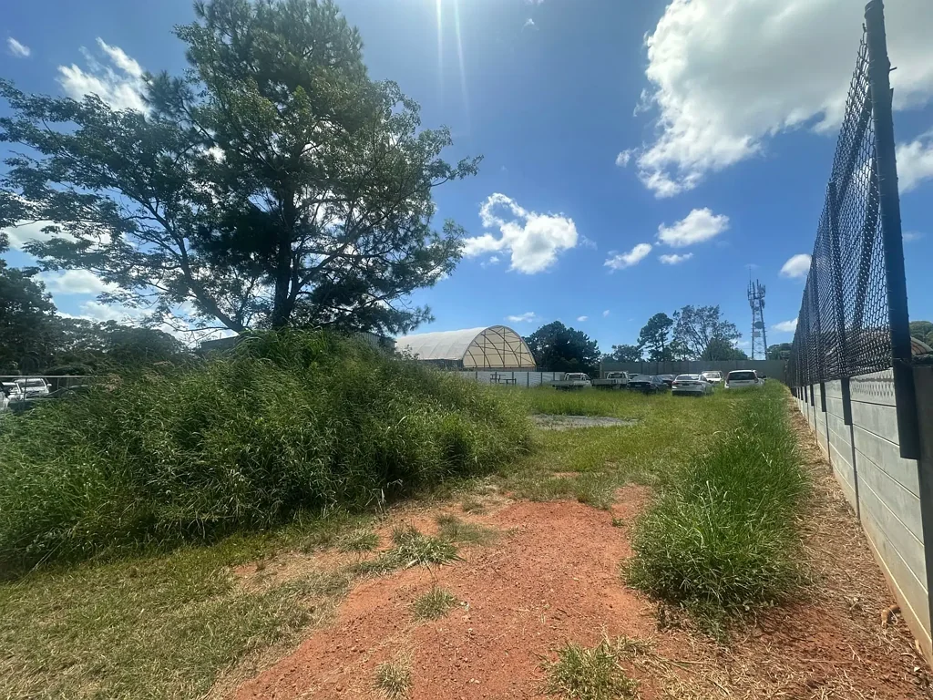 Russell Island Prime Industrial Land 850m²