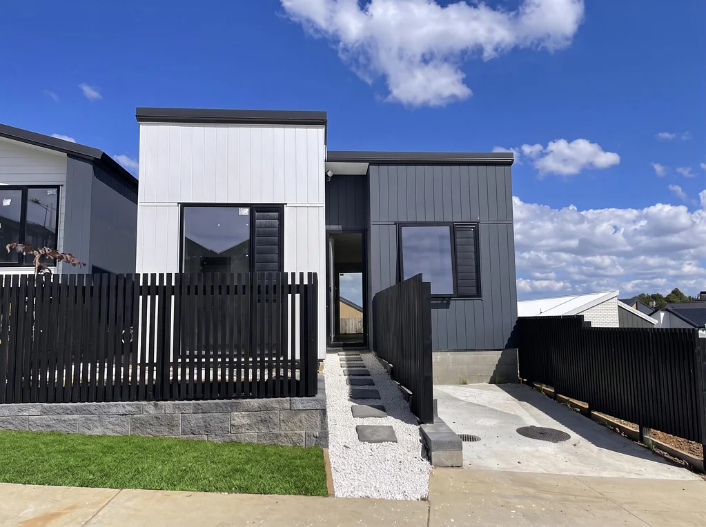 Pukekohe 3कमरा Easy Living Starts Here