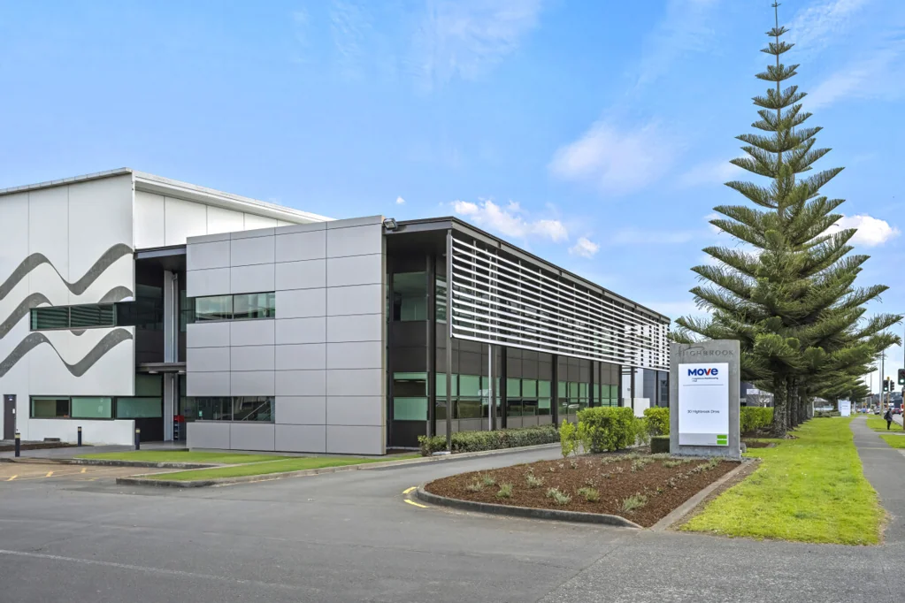 East Tamaki Newly Fitted Road Front Office - Cost Effective
