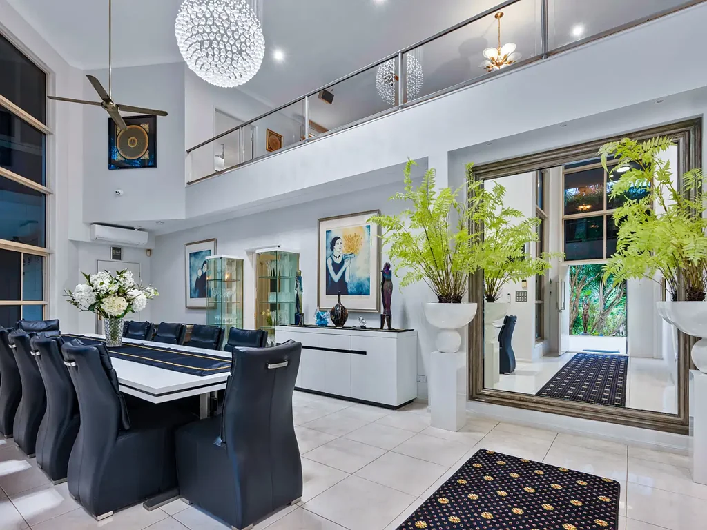 35 Chirio Drive, Redlynch, QLD 4870