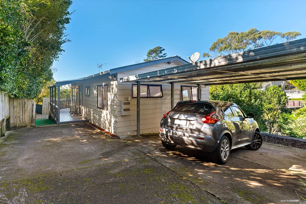 Totara Vale 2ห้องนอน 2-Bedroom + Study with a Large Backyard