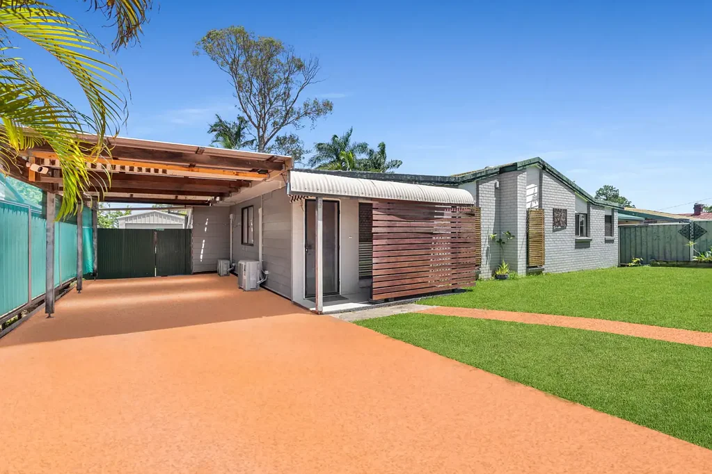 5 Overton Court, Crestmead, QLD 4132