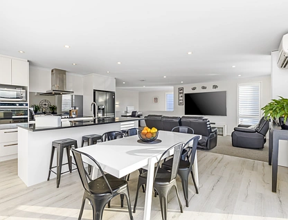 73A Pinecrest Drive, Gulf Harbour, Rodney, Auckland, 4房, 2浴, 独立屋