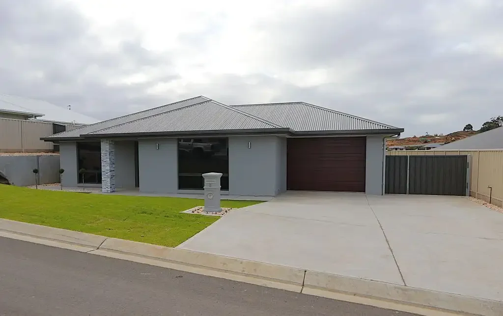 NEWLY BUILT 3 BEDROOM HOME