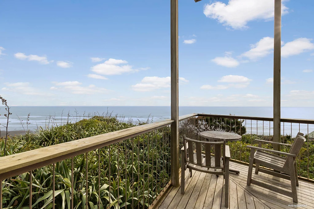 Waiuku 2部屋 Clifftop Villa: Unrivalled Views & Income