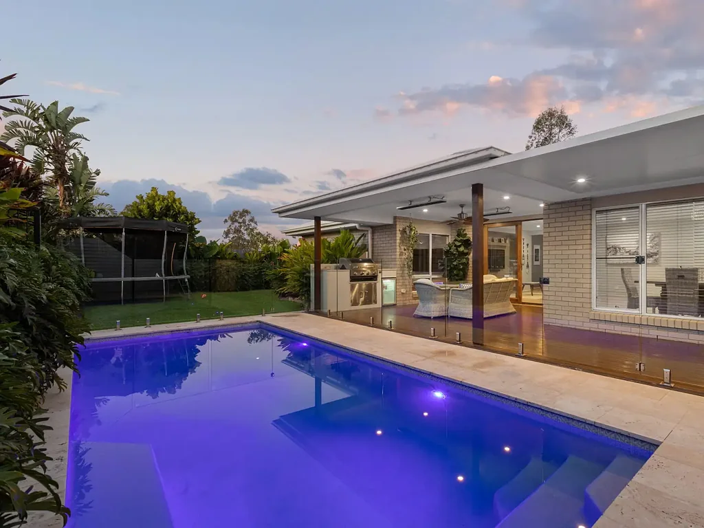 27 Outlook Crescent, Flagstone, QLD 4280