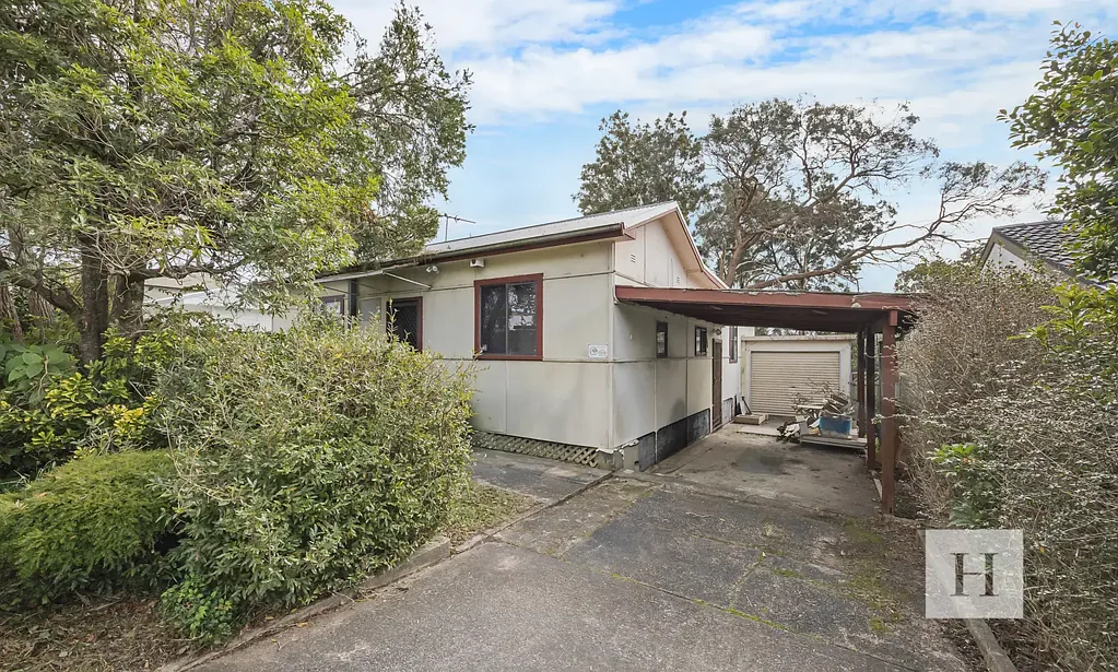 15 Awaba Avenue, Charmhaven, NSW 2263