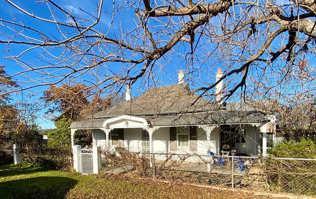 Canowindra 4침실 Stunning, freshly renovated 1920s family home set in large established garden