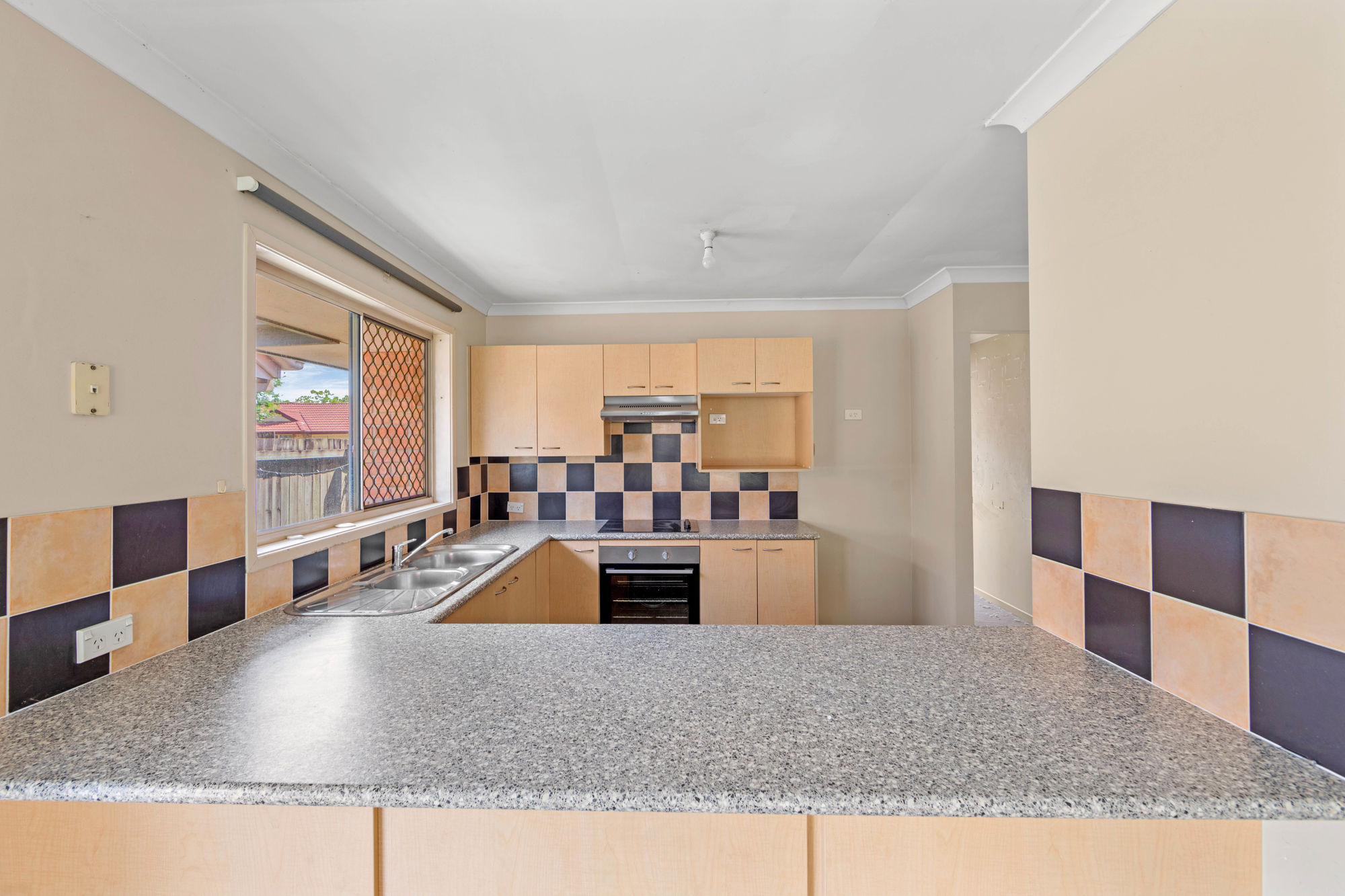 7 LITHFIELD PL, LOGANHOLME QLD 4129, 0 Schlafzimmer, 0 Badezimmer, House