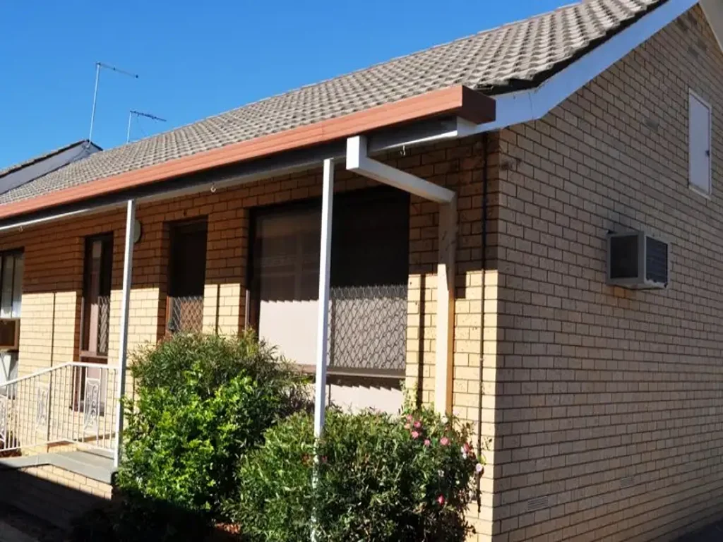 East Albury 2ห้องนอน Quality Unit in Popular East Albury