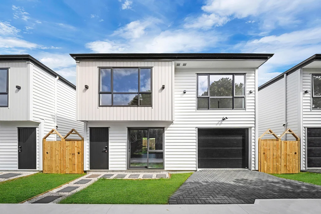 Papatoetoe 4 Slaapkamer Standalone, Brand New & Ready to Move In!