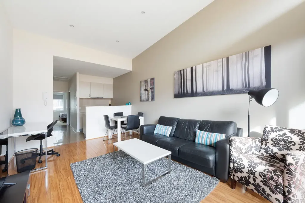 Lyneham 1બેડરૂમ fully furnished.home