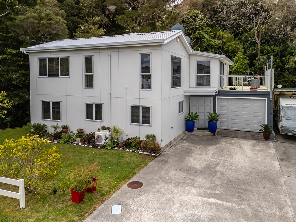 Paihia 5 Bedroom Rare 5-Bedroom Opportunity!