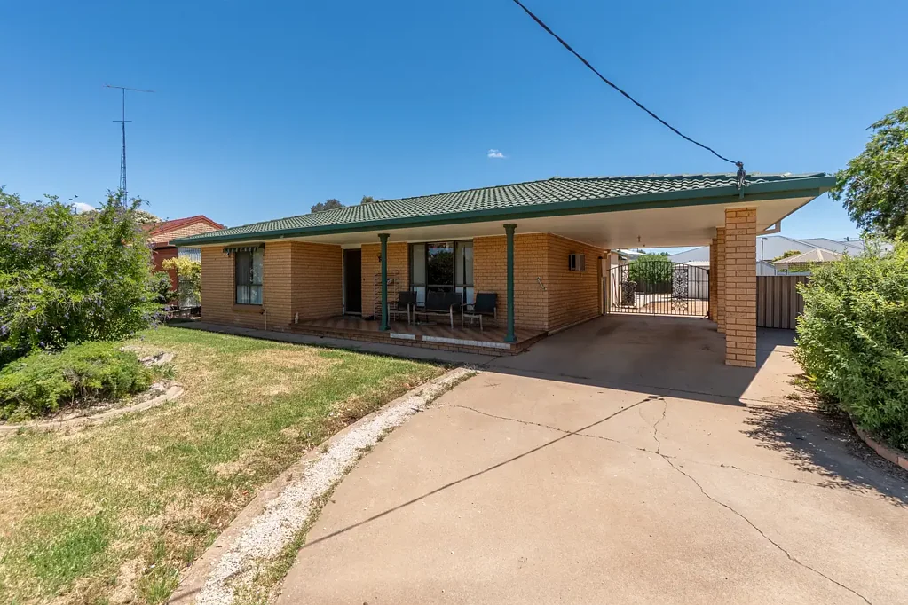 164 Vesper Street, Temora, NSW 2666