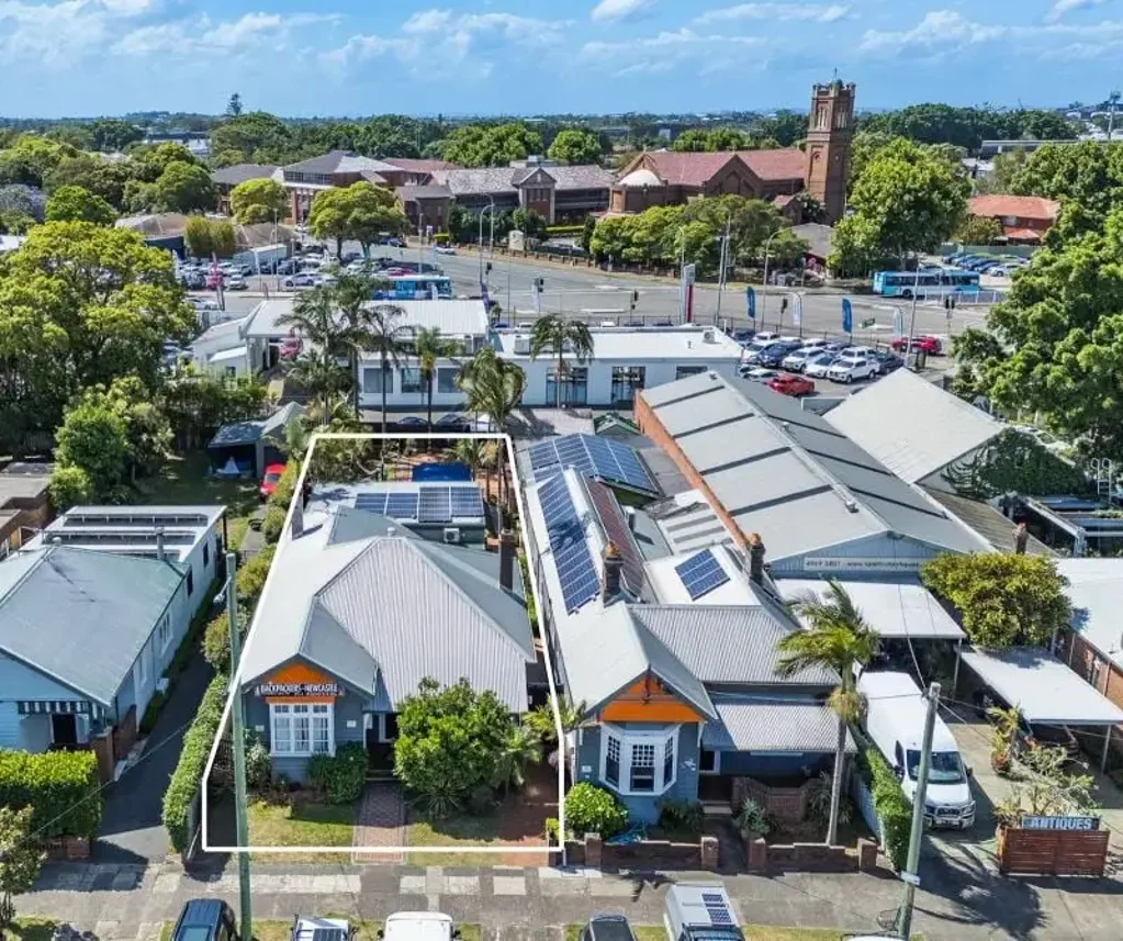 Hamilton East 6Zimmer Prime Inner-City Opportunity, 10% ROI per annum.