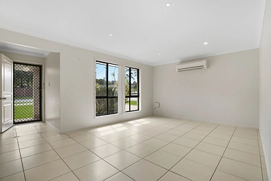 Silid Pahingahan - 74 Jensen Road, Caboolture, QLD 4510