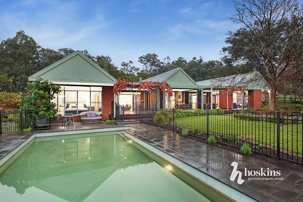 Wonga Park 5Habitaciones Highgrove Hill - Where 10 acres and 5 bedrooms combine to deliver the Ultimate Lifestyle Package