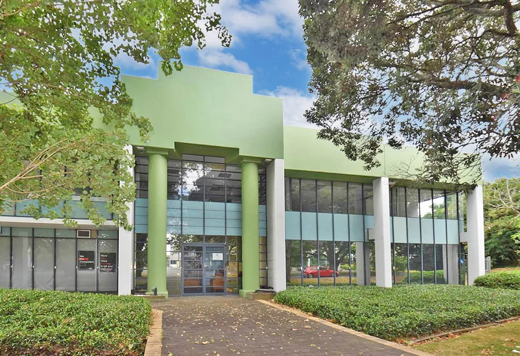 Penrose STANDALONE OFFICE WITH ON-SITE PARKING