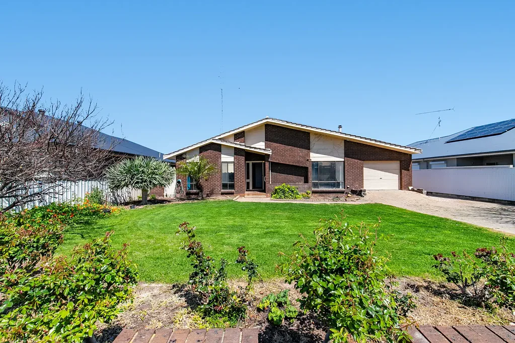 Moonta Bay 3 Slaapkamer TRANSFORM POTENTIAL INTO REALITY