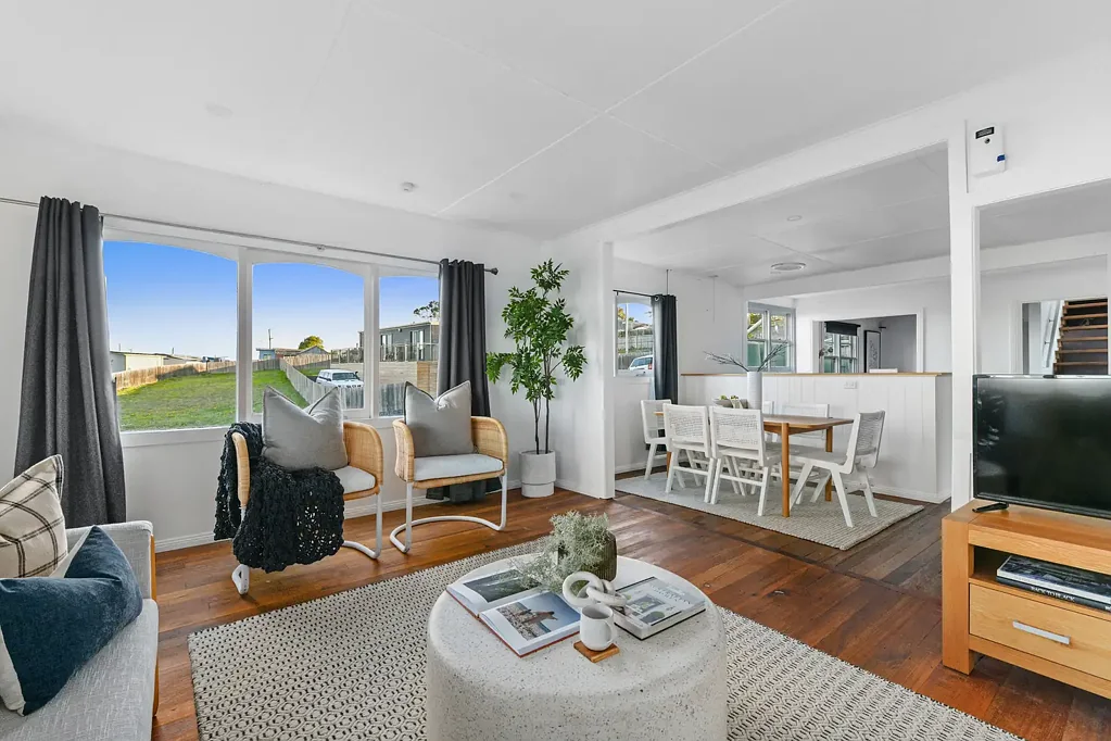 Primrose Sands 4 Bedroom AFFORDABLE WITHOUT THE HOLLYWOOD BUDGET