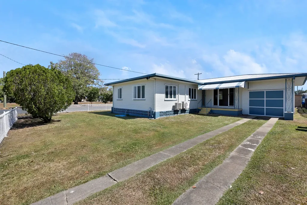 West Mackay 4房  BIG CORNER BLOCK IN SOUGHT AFTER WEST MACKAY