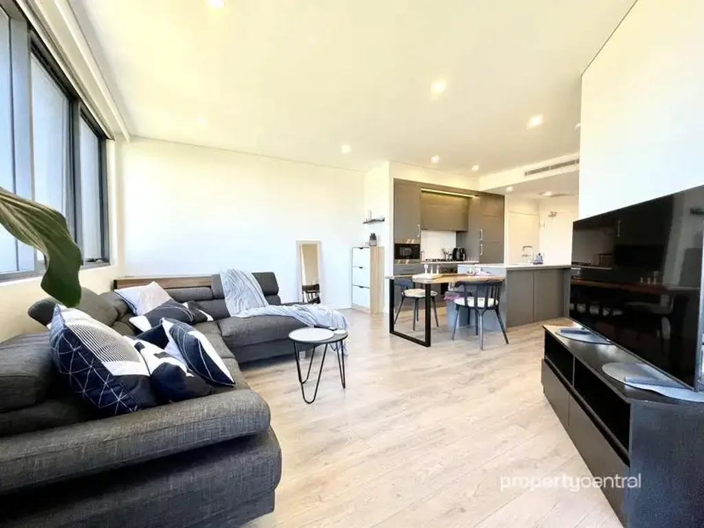 Beautifully Presented Private and Secure Apartment