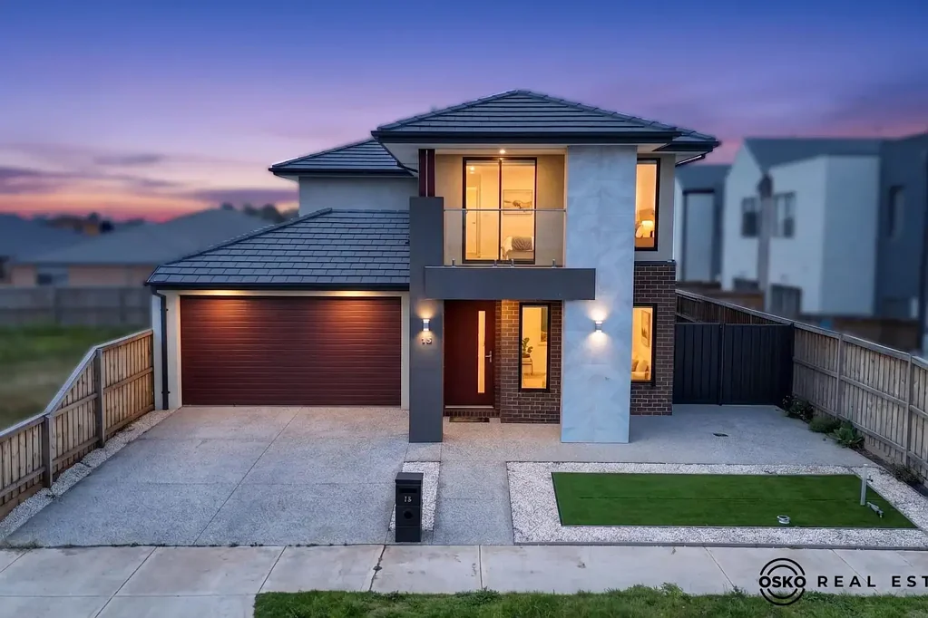 Deanside 5Kwarto ✨Luxury Family Home by Ridgewaters – 15 Bygrove Street, Deanside

5 Bedrooms | 4 Bathrooms | Multiple Living Areas | Double Garage