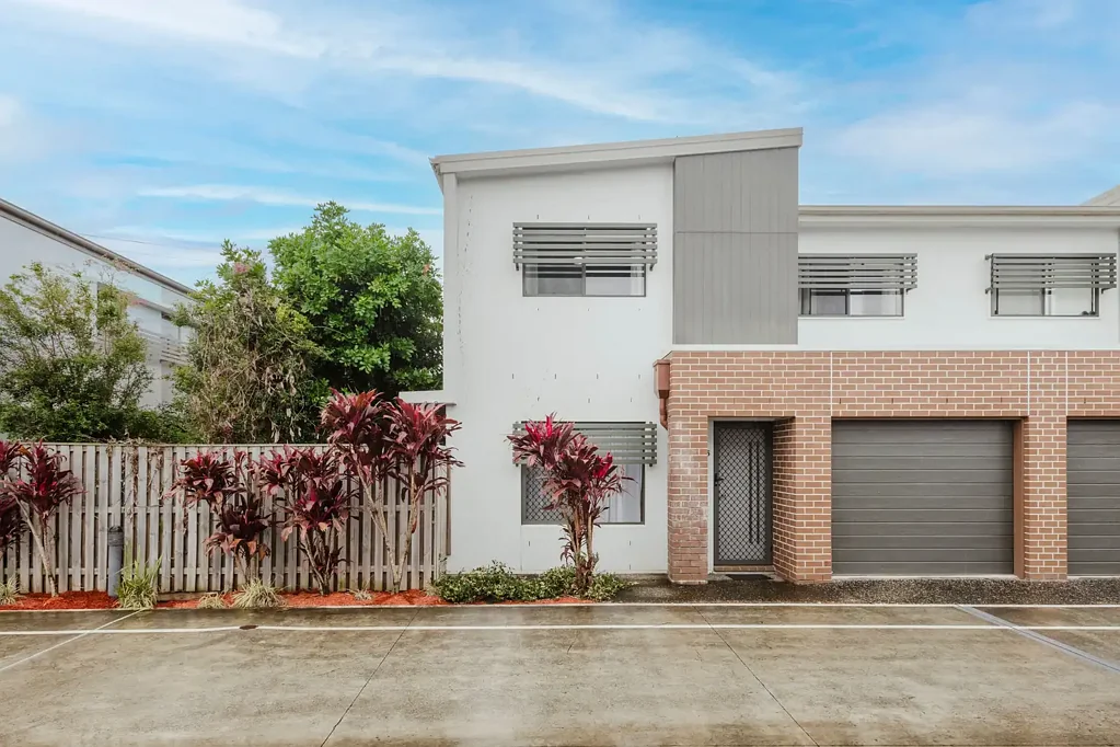 Boondall 3 Bedroom Modern Style, Prime Location & Low-Maintenance Living!