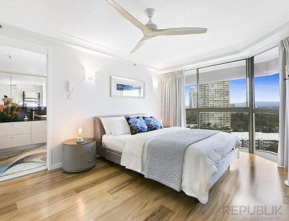 51/3554 Main Beach Parade, Surfers Paradise, Gold Coast, 3 कमरे, 2 बाथरूम, Unit