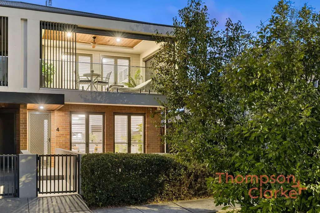 East Maitland 3房  Bright Hamptons-Inspired Living in a Heritage Listed Setting