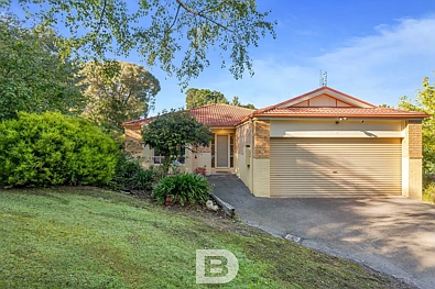 Woodend 4房  Spacious Family Living on 2,198sqm approx. with Exceptional Outdoor Entertaining