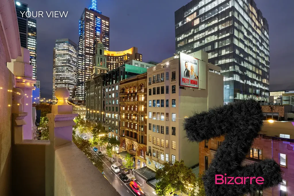 Melbourne 2房 历史独栋公寓 私享露台俯瞰天际 现代都市优雅 精品酒店浴室 城市能量环绕 墨尔本故事收藏地 The One They Didn’t Make Twice.