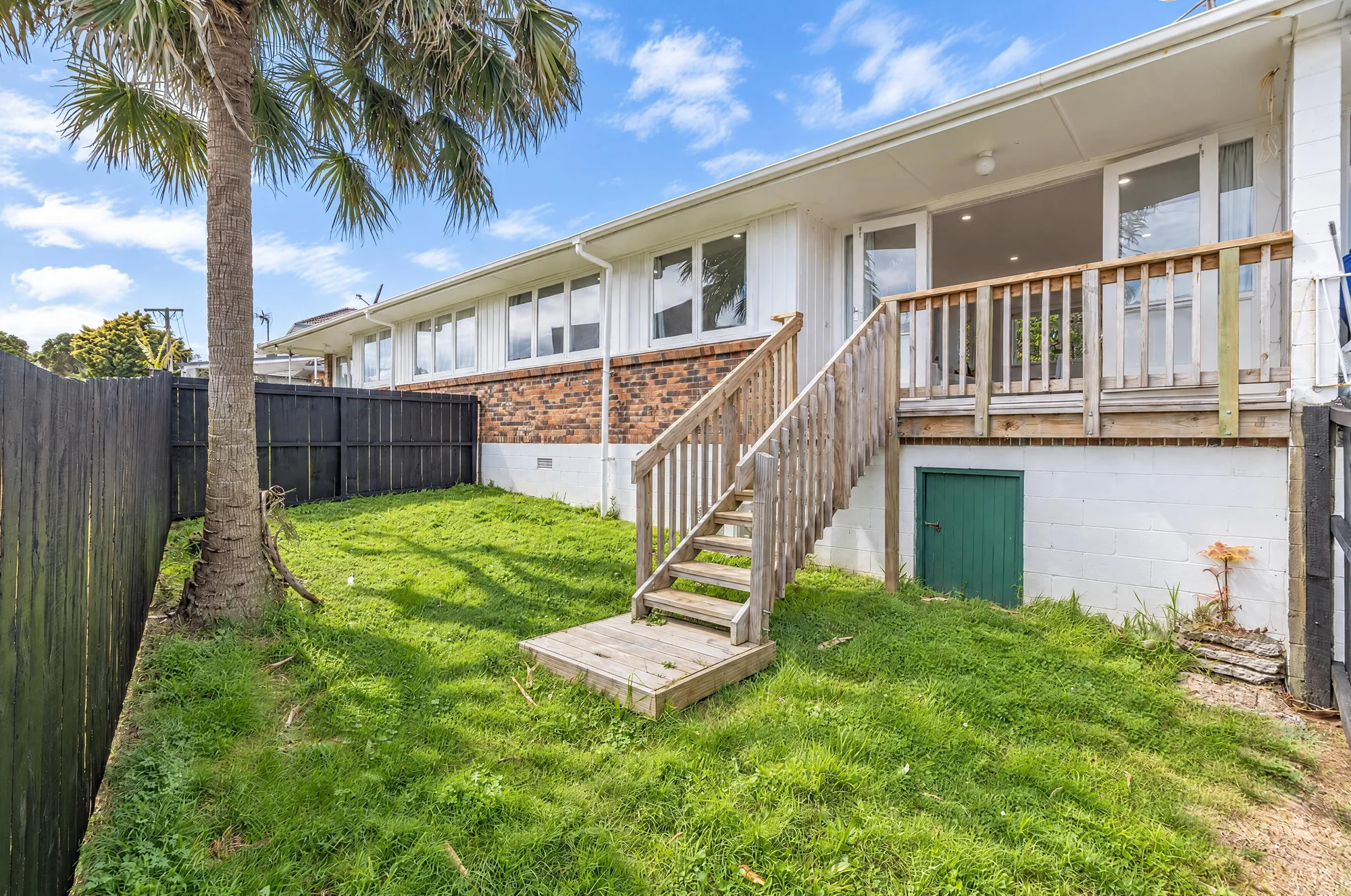 2/13A Frost Road, Mount Roskill, photo 1