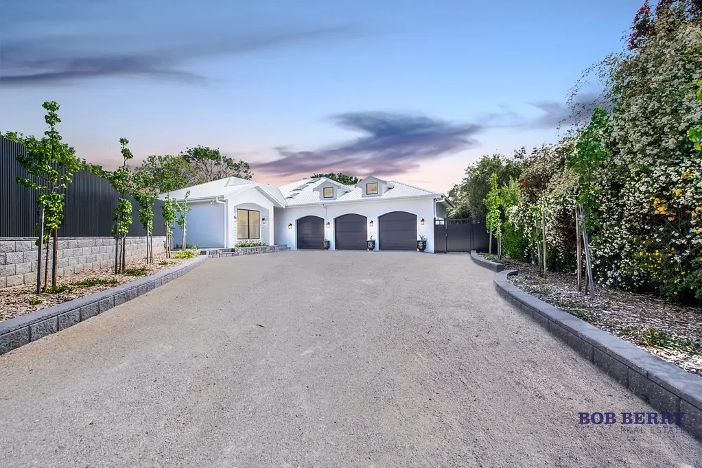 15 Clearwater Place, Dubbo, NSW 2830