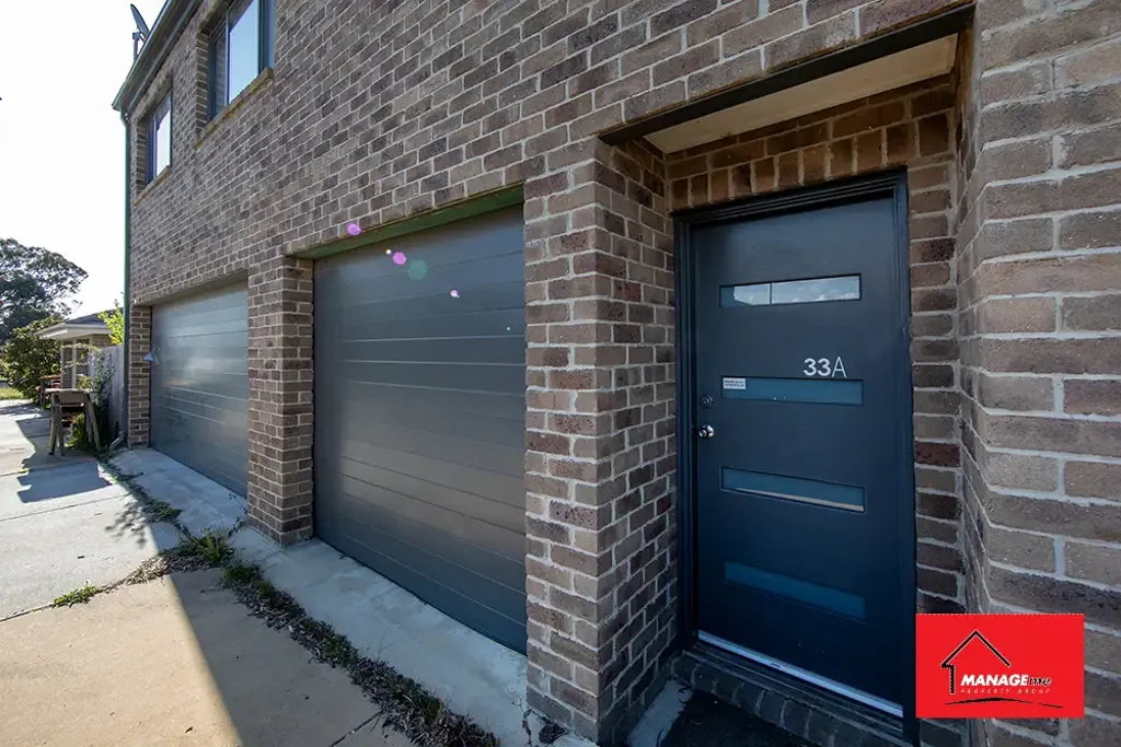 Modern 2-Bedroom Studio in the Heart of Bonner!