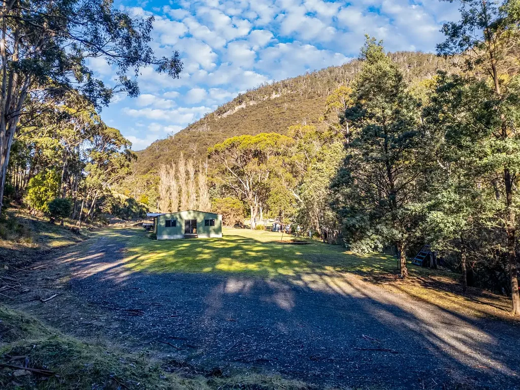 Molesworth  Council-Approved DA Rural Sanctuary – Semi-Completed Build with Creek Fron