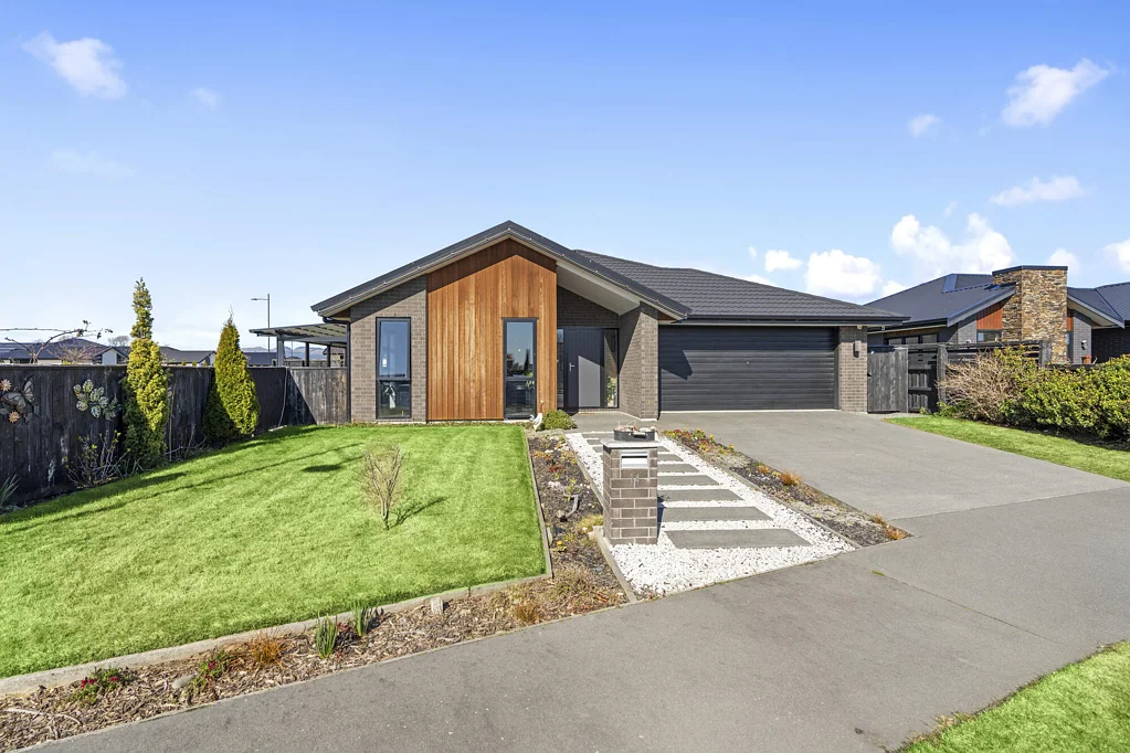 Halswell 4침실 Big Yard, Low Bills, Clear Price